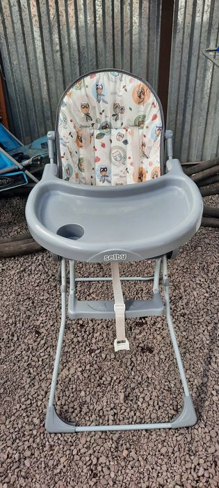 Детский стульчик для кормления