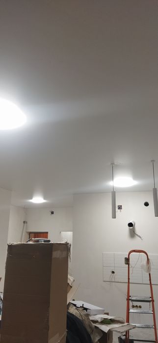 Натяжные потолки