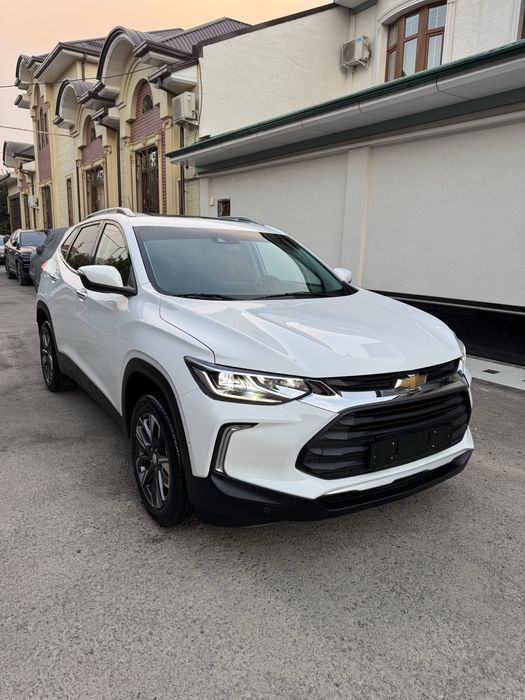 Tracker Premier Plus 2025