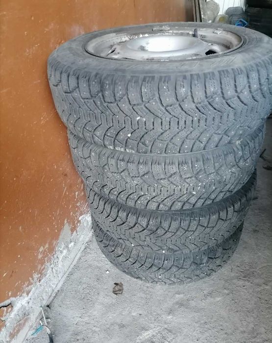 Машина Opel Vectra