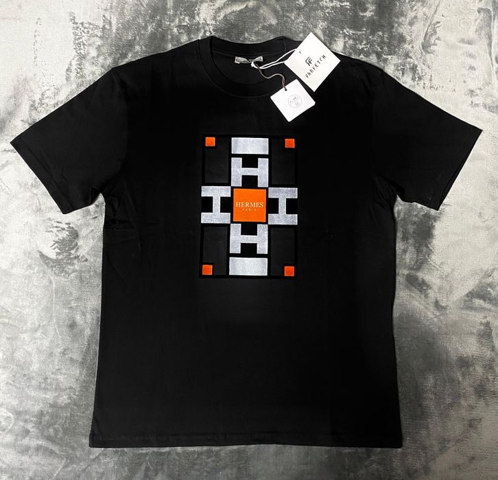 Vând tricou nou de bărbați Hermes