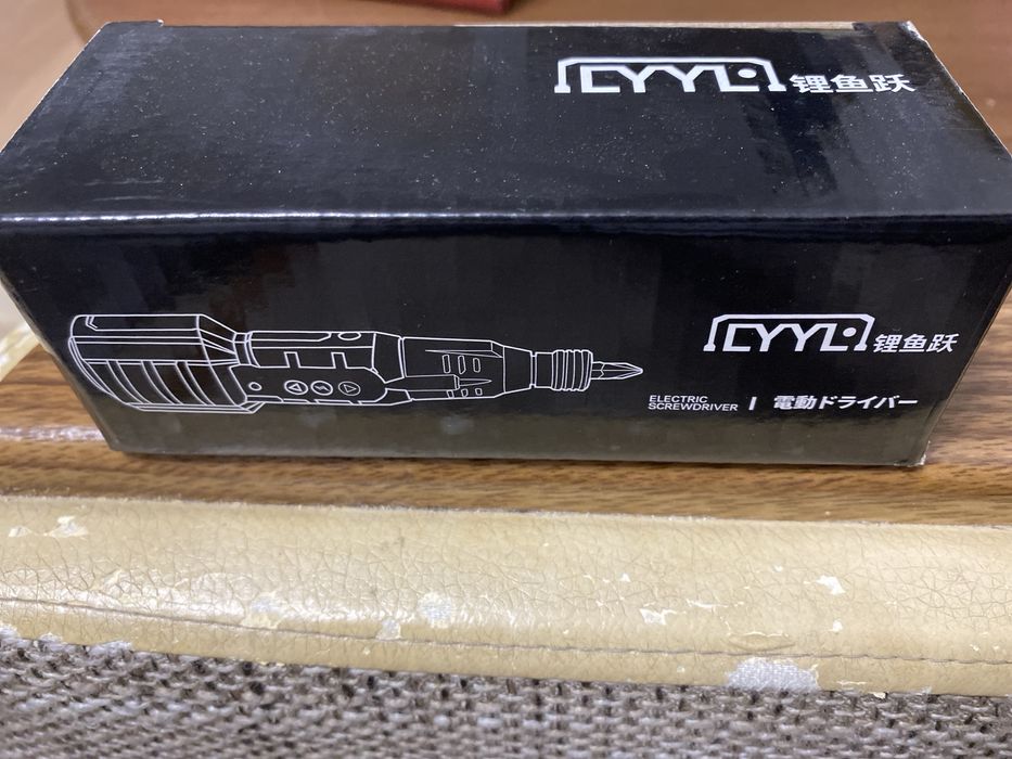 Аккумуляторная электроотвёртка электрика