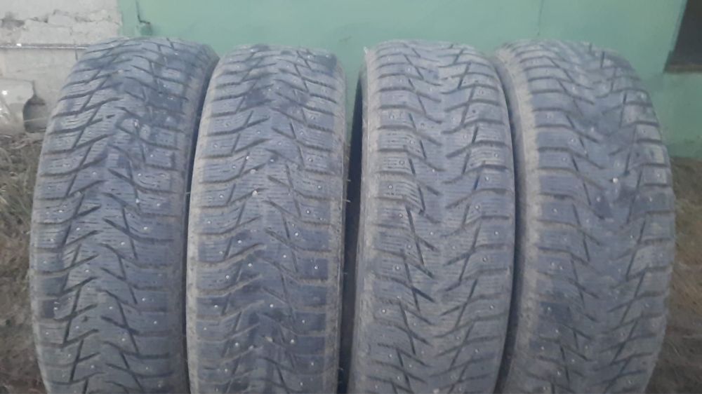 Зимняя резина R17.