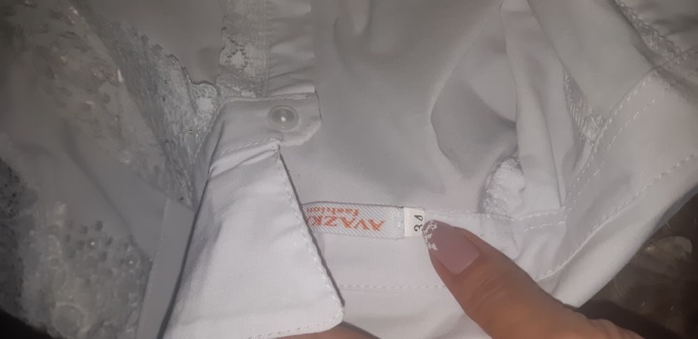 Блузки школьные..