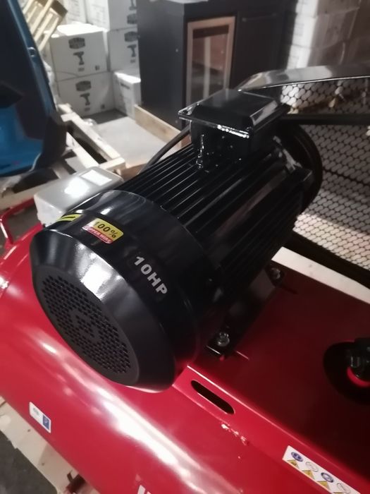 Компресор 500 литра Нов