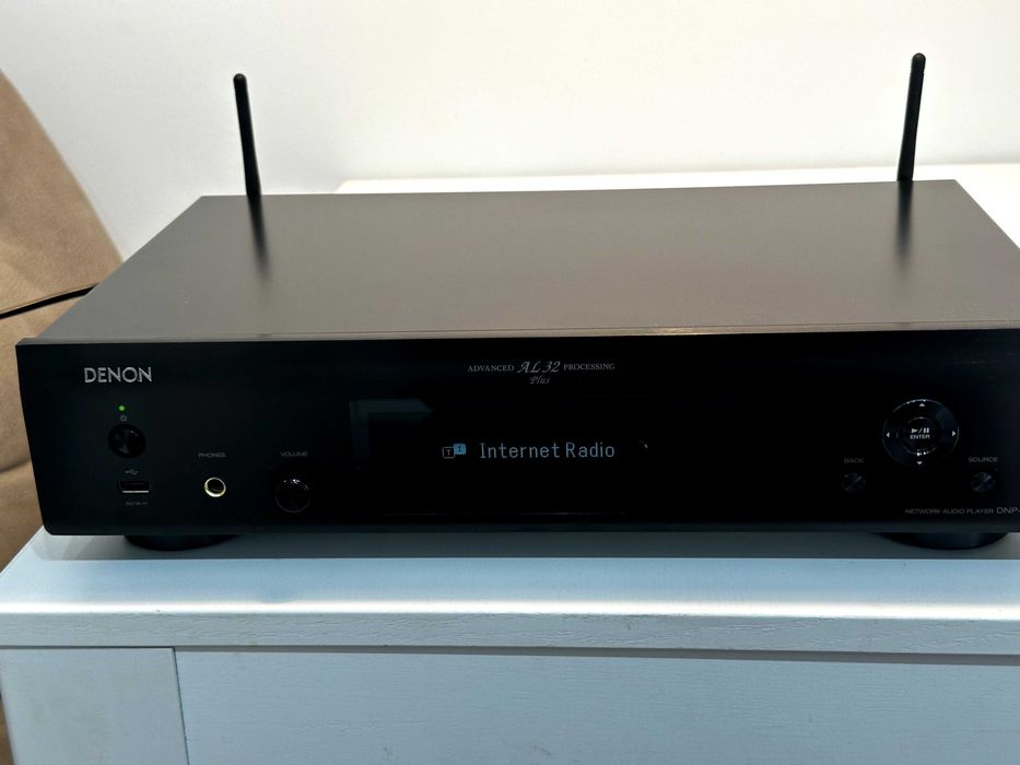 DAC Denon DNP-800NE