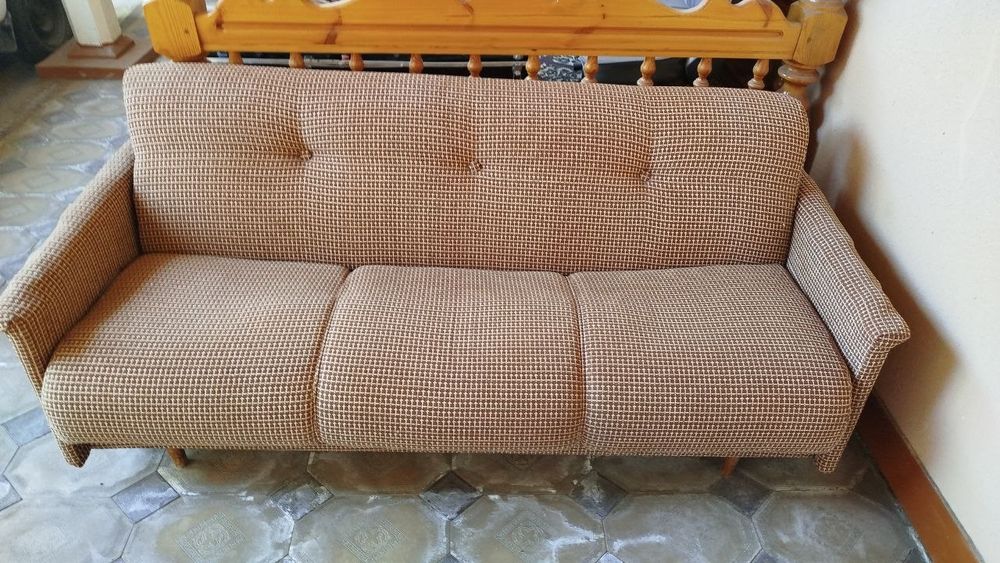 Yumshoq va qulay divan.