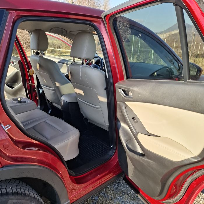 Vând Mazda cx5  2013