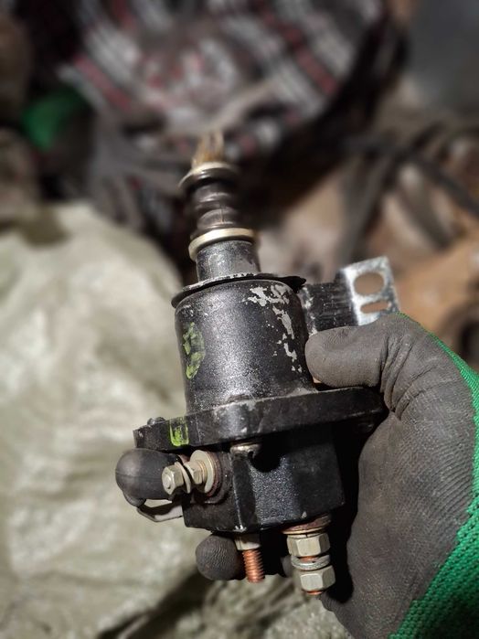 Втягивающее Зил.Газ.Старого образца.