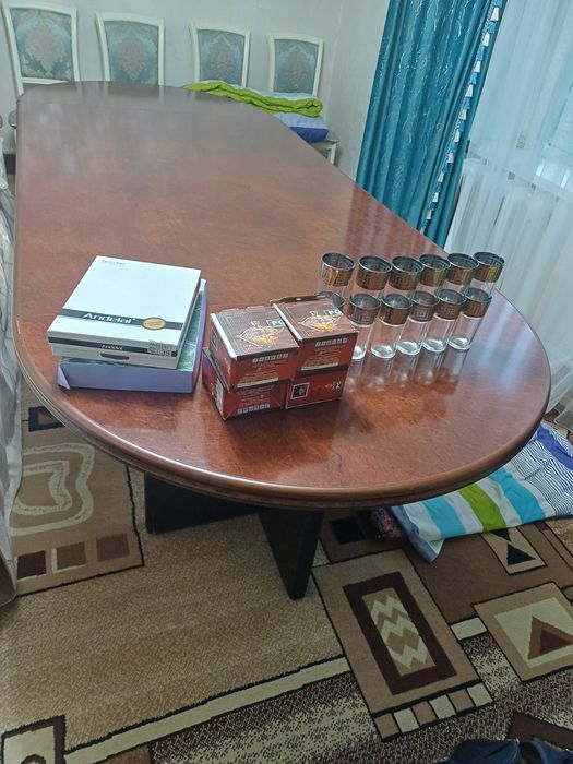 Продается стол, б/у, 60000 тг