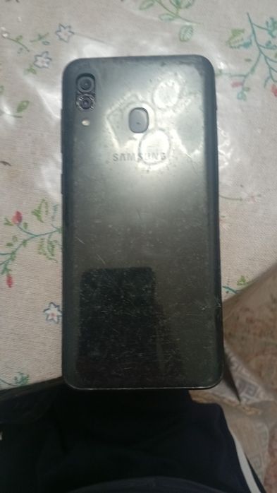 Samsung a20 продаются