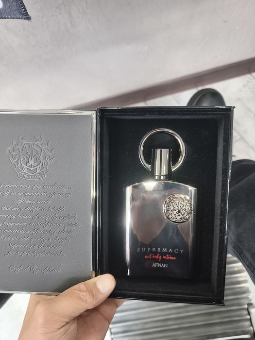 Продам парфюм Supremacy  not only intense.