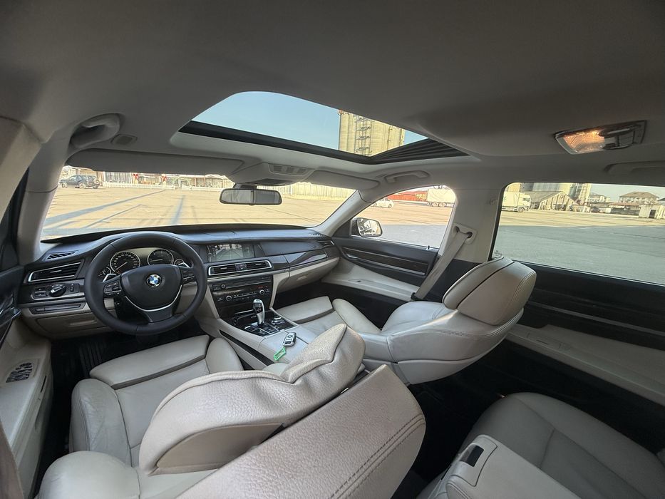 Bmw f01 740 xdrive 2013