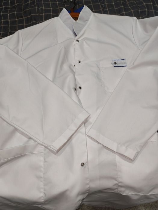 Медицинский мужской халат