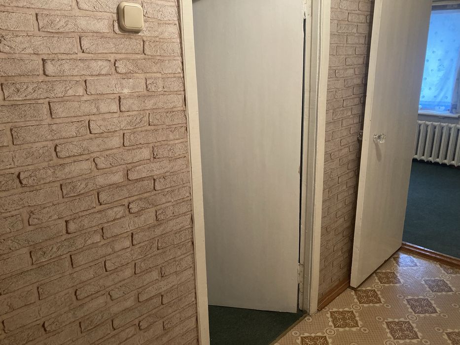 Продам двух комнатную квартиру