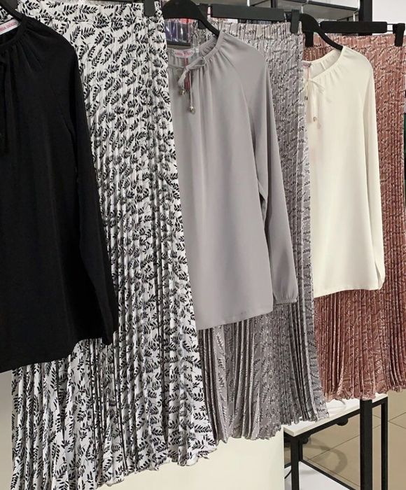 Двойка кофта+ шарф с цветочками