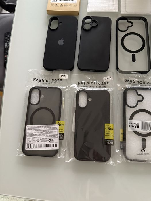 Кейсове за Iphone 16