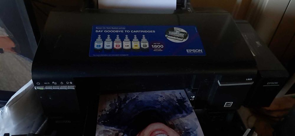 Продавам фото-принтер Epson L805 – отлично състояние