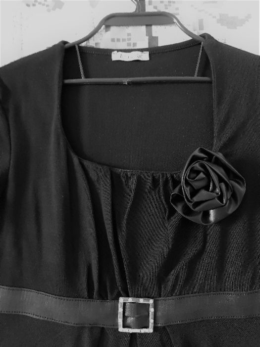 Красива Туника с Кожена Брошка и Декорация Камъчета !НОВА!