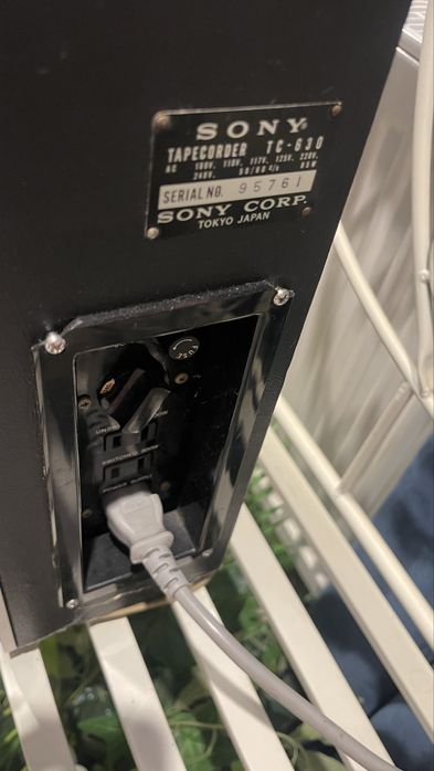 Magnetofon Sony TC 630