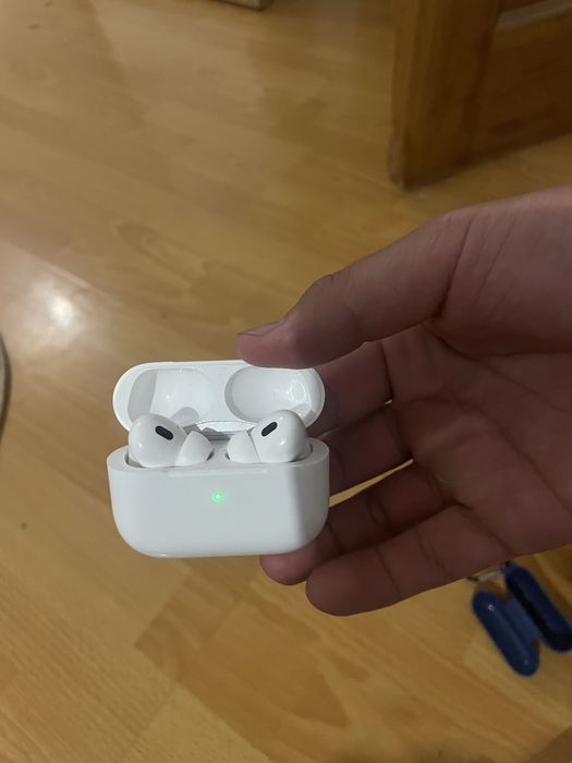 Airpods сатылады багасы 55000