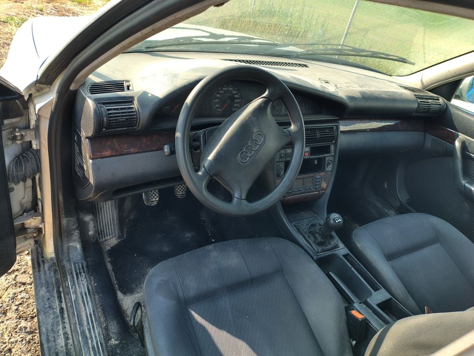 Ауди А6 Ц4 100 / Audi A6 C4 100 2.0 Бензин  1994 - 1997  г НА ЧАСТИ