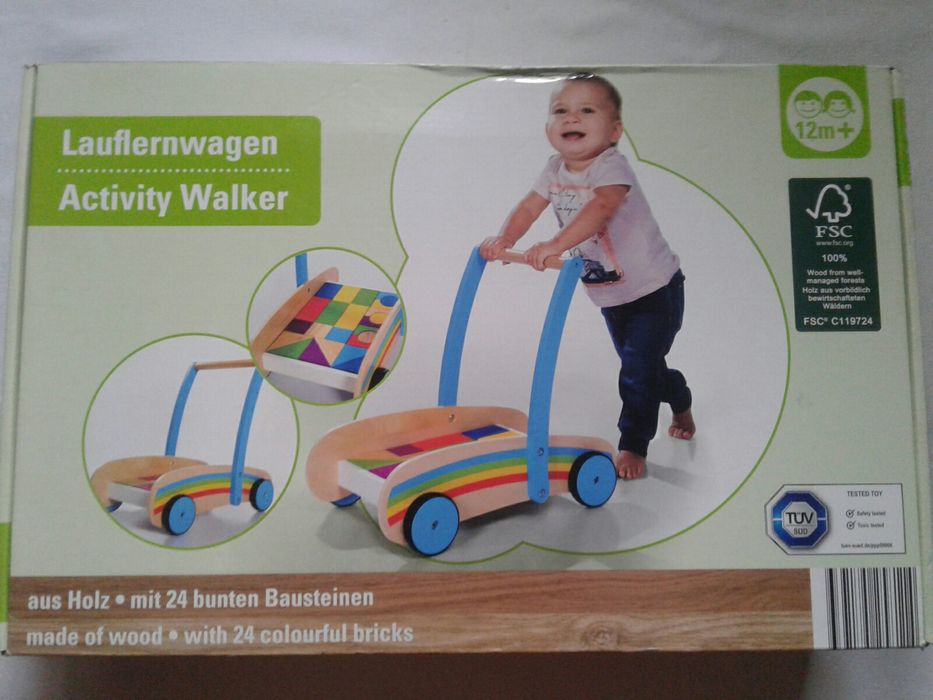 Premergator din lemn, cu 24 cuburi de construit, viu colorate, nou