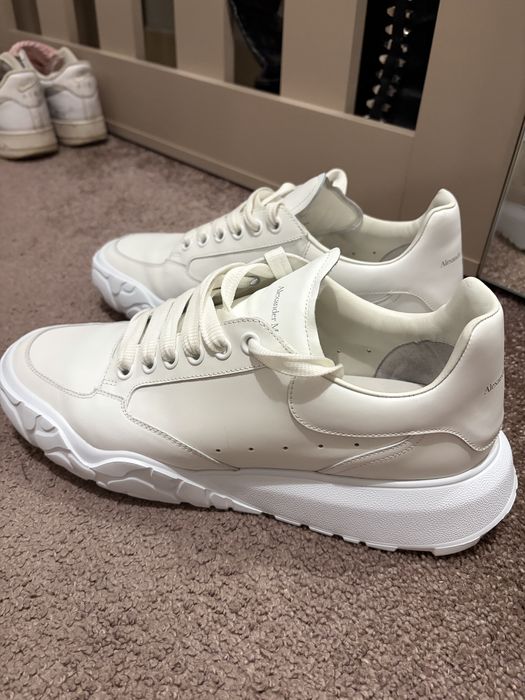 Adidași Alexander McQueen