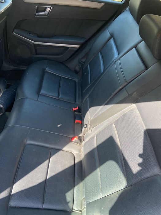 Продава се Mercedes e 350 cdi 4 matic 2010 година 231 к.с