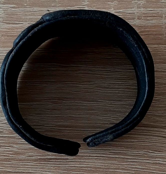 Посребрен медальон ,,Китсйски дракон"и Сребърни пръстени от мин