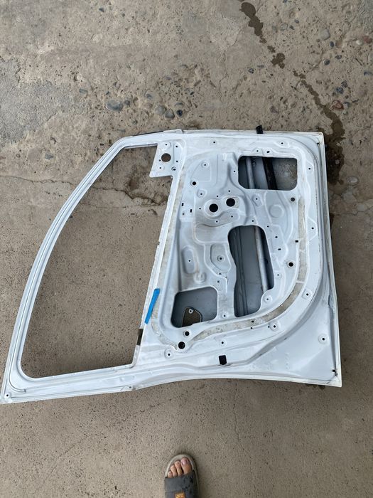 Продается родной дверь левый водительский спарк