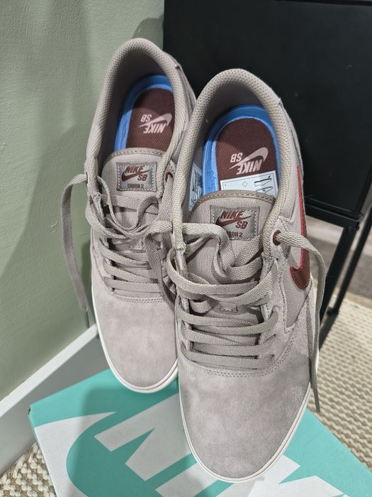 Nike Chron 2 42.5