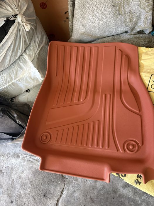 Полики TPE в салон LI l9