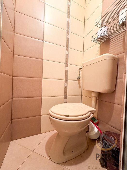 Изгрев тристаен апартамент обзаведен