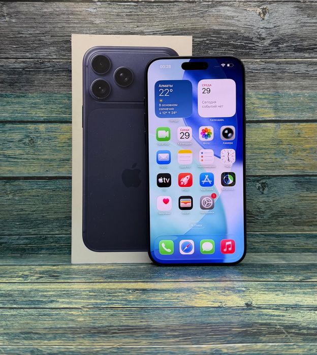 Айфон Iphone 17 Pro max 256gb в новом состоянии ,на гарантии