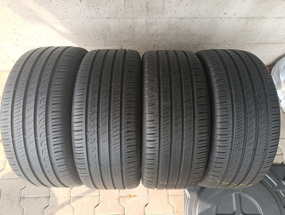 Anvelope de vara 225 45 17 Barum dot 2021