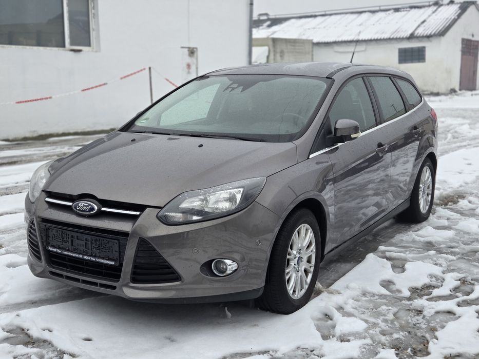 Ford Focus 1.6 benzina 150 CP Titanium Euro 5