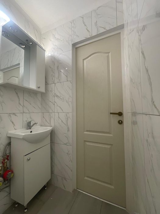 Garsonieră de vânzare