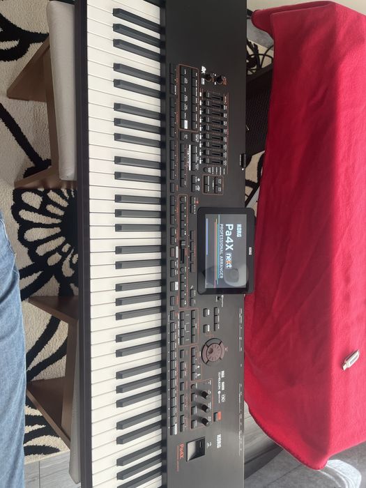 Orga korg pa4x 76 clape