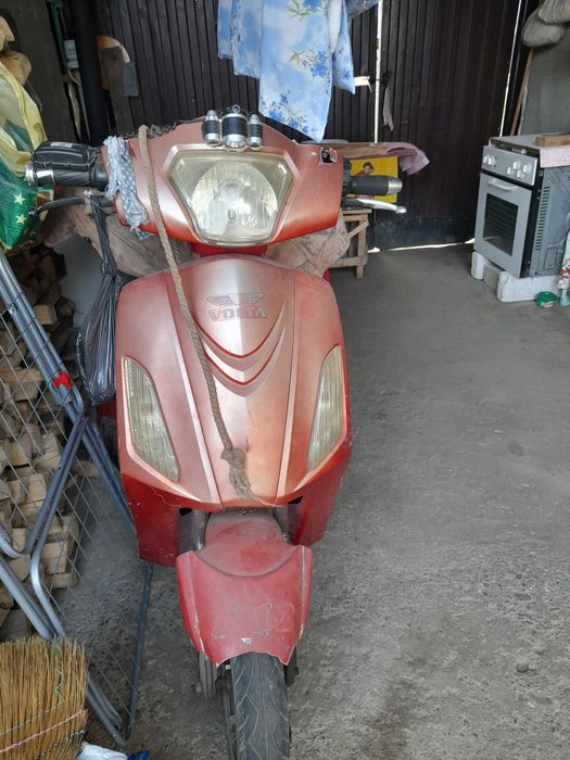 De vanzare: motociclu volta