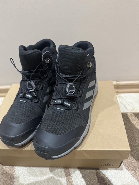 Детски туристически обувки Adidas Terrex Mid Gtx K