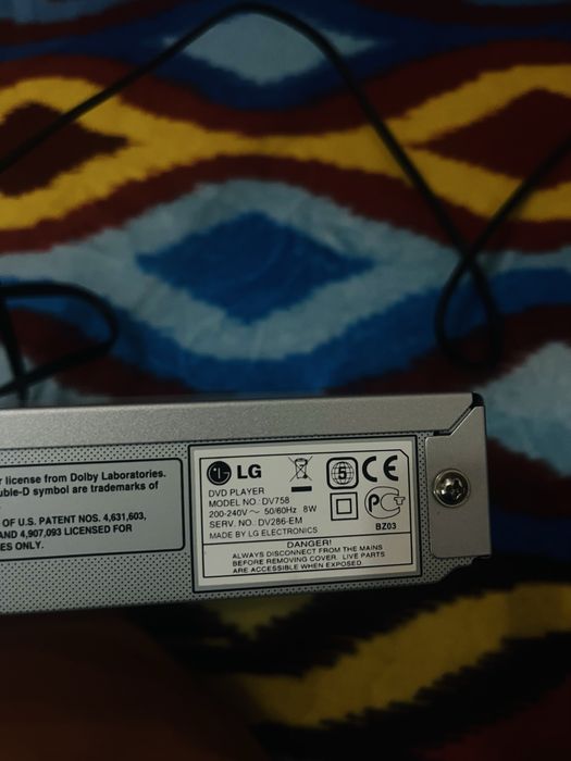 Продам двд плеер
