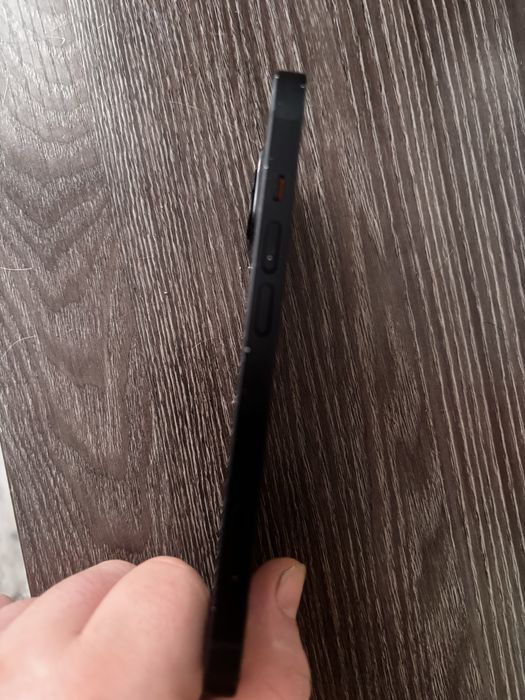 Айфон 13 128 гб срочно