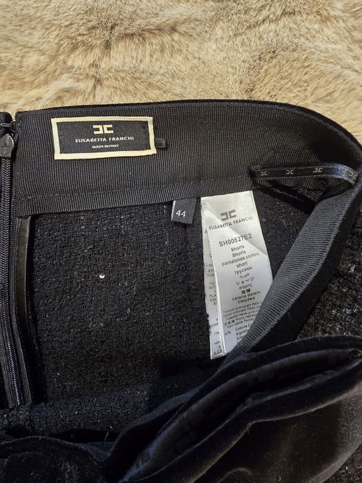 Elisabetta Franchi  tweed and velvet shorts