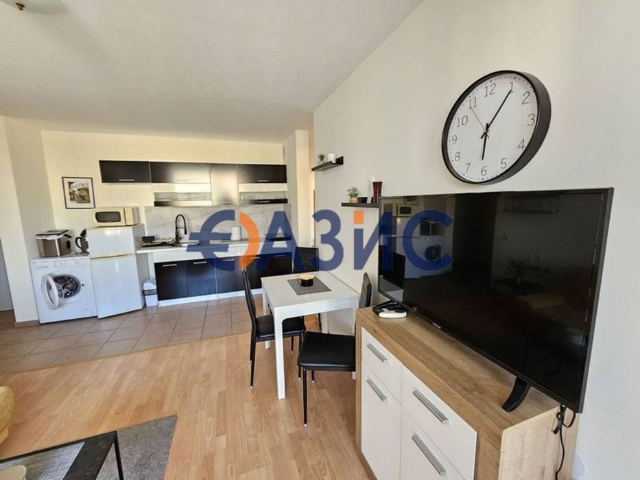 Продава се Двустаен апартамент в к.к. Слънчев бряг - 56 кв.м за 1322 €/кв.м - Снимка #7