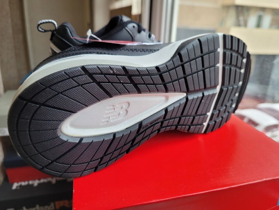 New Balance 608 v 5