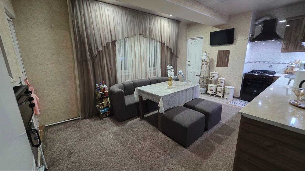 Банковская квартира 3/9/9 125 м2 Чиланзар 20кв