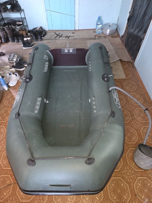 Лодка с мотором состояние хорошее