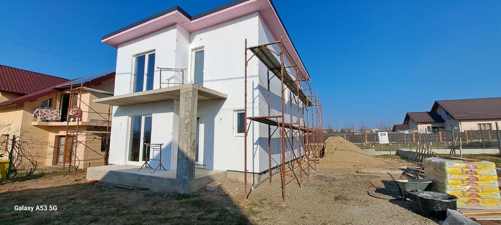 Vând casă în Burdujeni în rate str. Grigore Vieru nr 22A