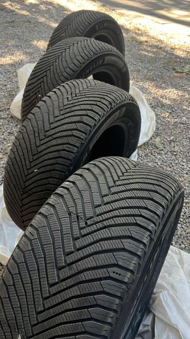 Автомобилни гуми 2025 с гаранция